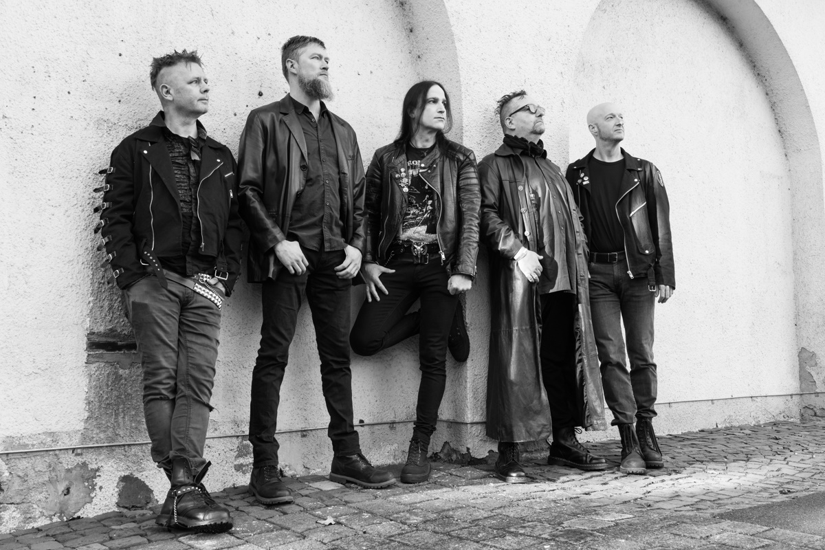 Reptyle – Blazed Shadows & Thorned Veils