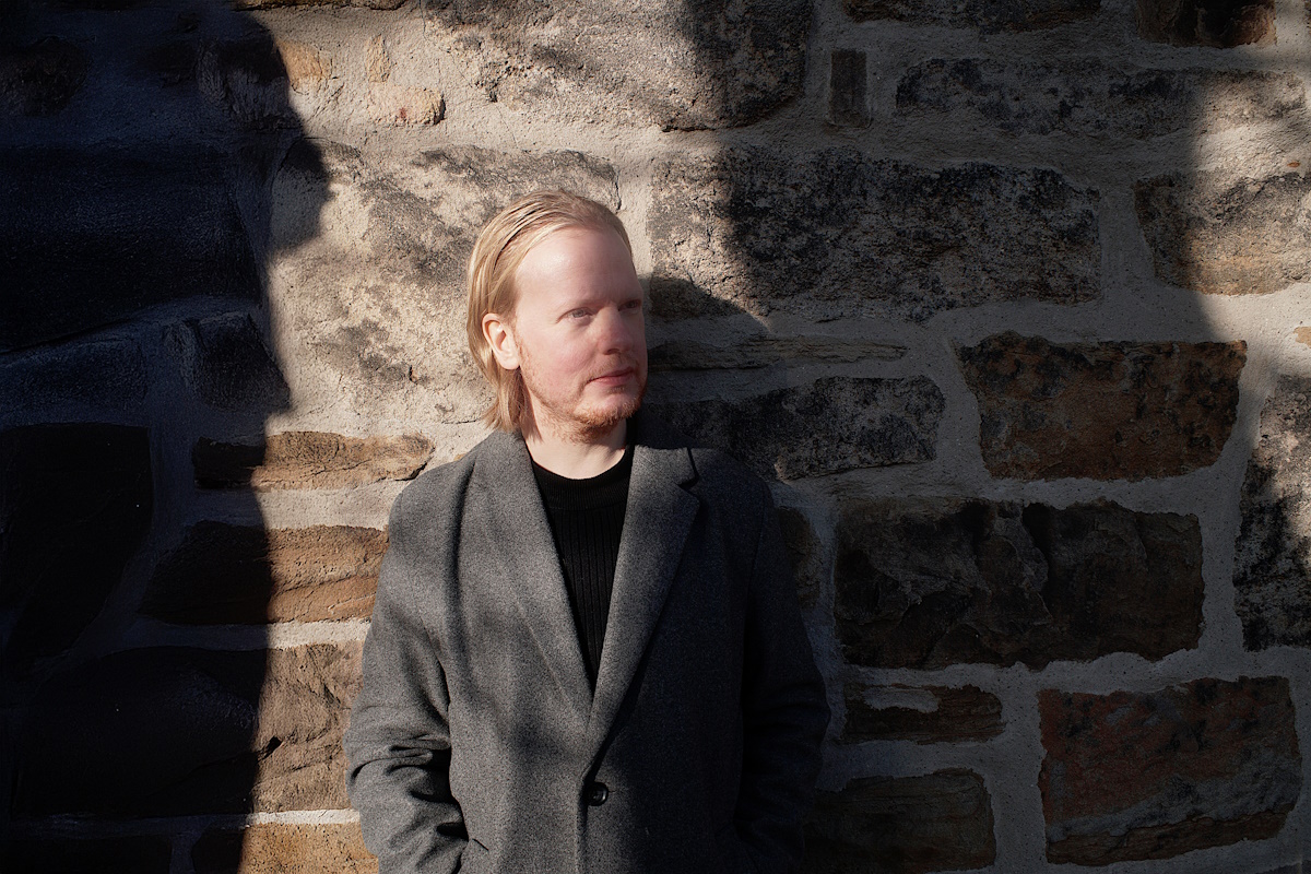 Present Paradox – A Vibrant Sea (Single)