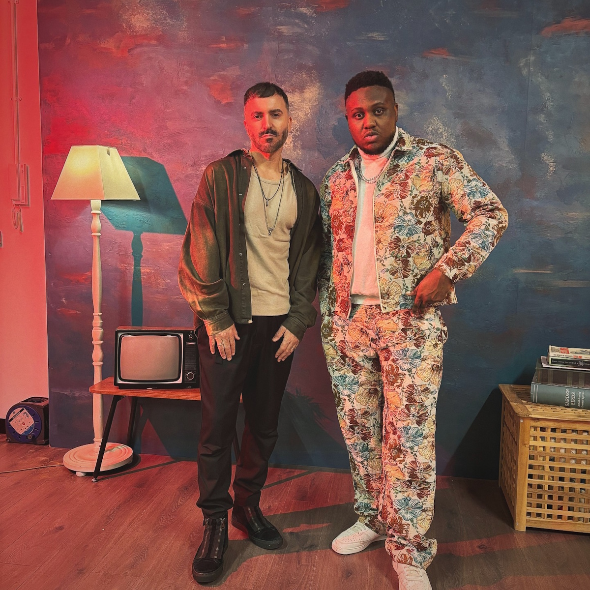 Manuel Riva x Great Adamz – Shake