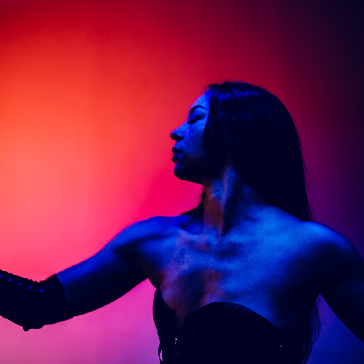 Jana Tyrrell – L.E.O