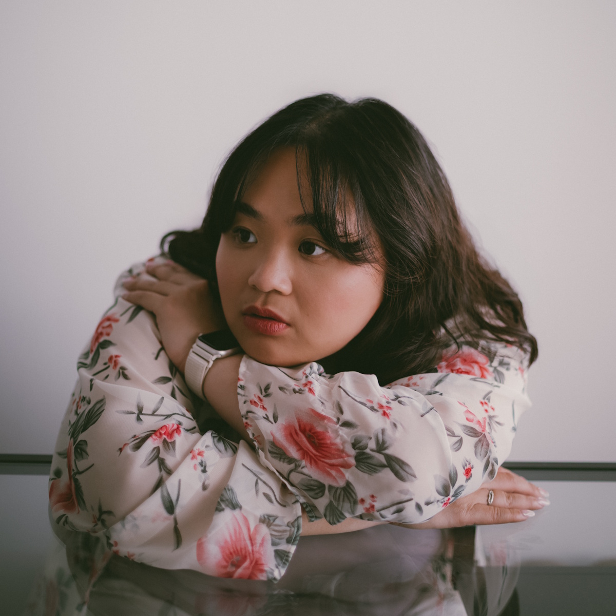 Réna – Teach Me How To Love You
